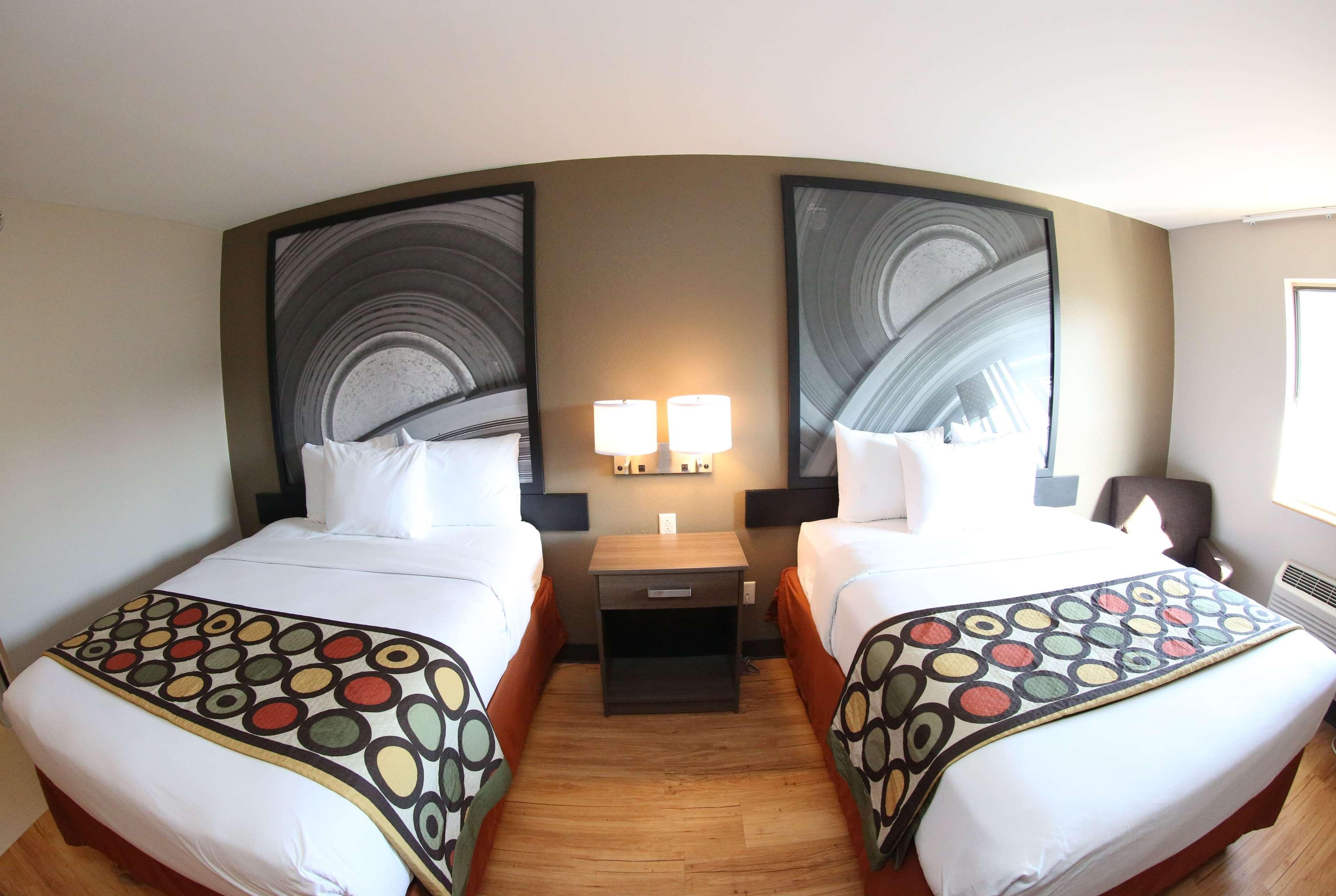 Отель Super 8 By Wyndham Portsmouth Rosemount Экстерьер фото